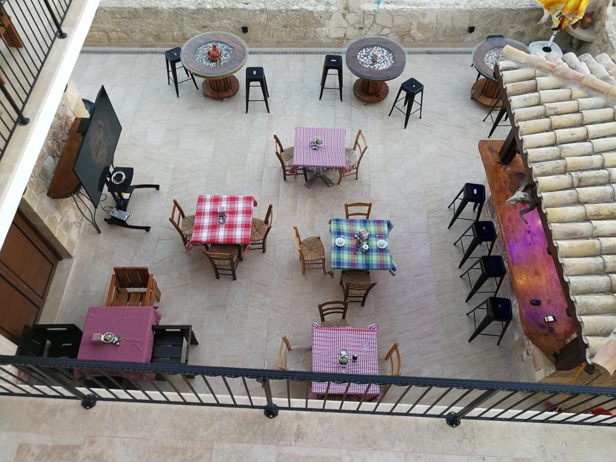 Hanna Koumi Boutique Hotel Kormakiti Exterior photo