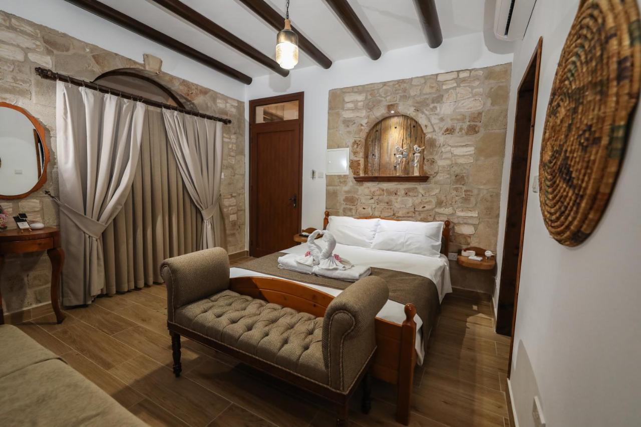Hanna Koumi Boutique Hotel Kormakiti Exterior photo